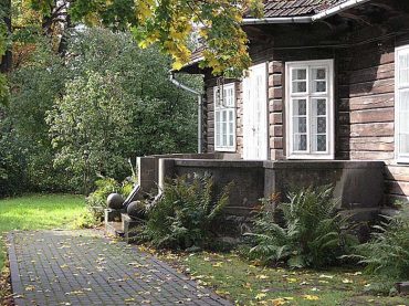 ARCHITEKTURA UZDROWISKOWA – PAŁAC VAUXHALL, ŁAZIENKI „ZOFIA” I PARK ZDROJOWY W KRZESZOWICACH, fot. M. Klag (MIK, 2009) CC BY SA 3.0