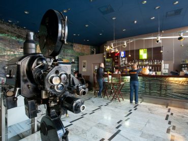 KINO „KIJÓW” (OBECNIE KIJÓW.CENTRUM), fot. M. Łukaszewicz (Graphia, 2011) ©