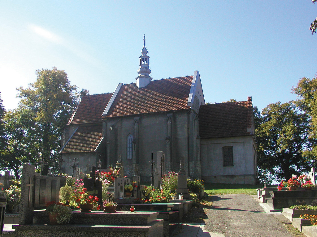 KOŚCIÓŁ PW. NARODZENIA NAJŚWIĘTSZEJ MARII PANNY W ŁAPCZYCY, fot. M. Klag (MIK, 2002) CC BY SA 3.0