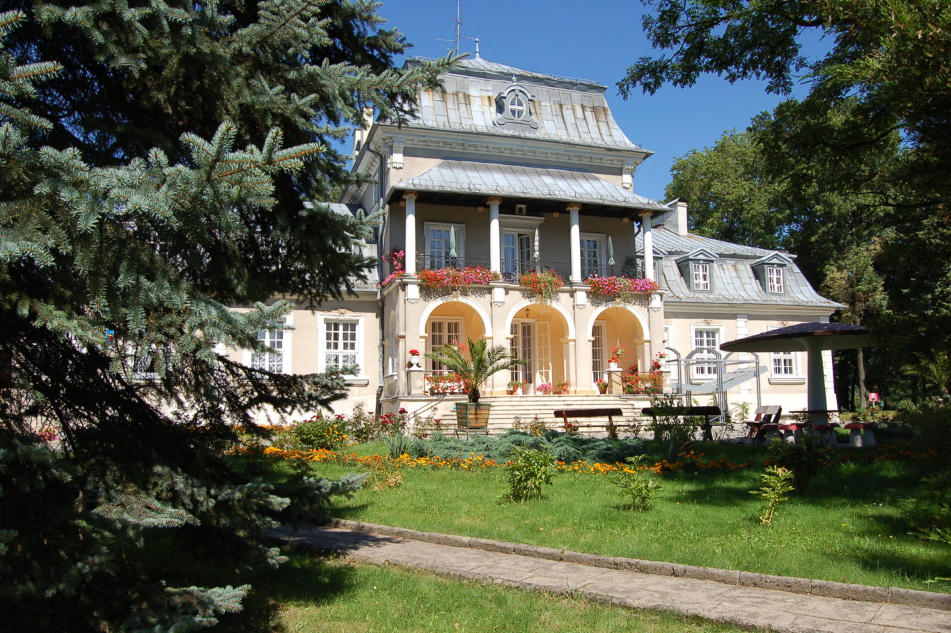 PAŁAC STARZEŃSKICH W PŁAZIE, fot. ze zb. UM Chrzanów (2009) ©