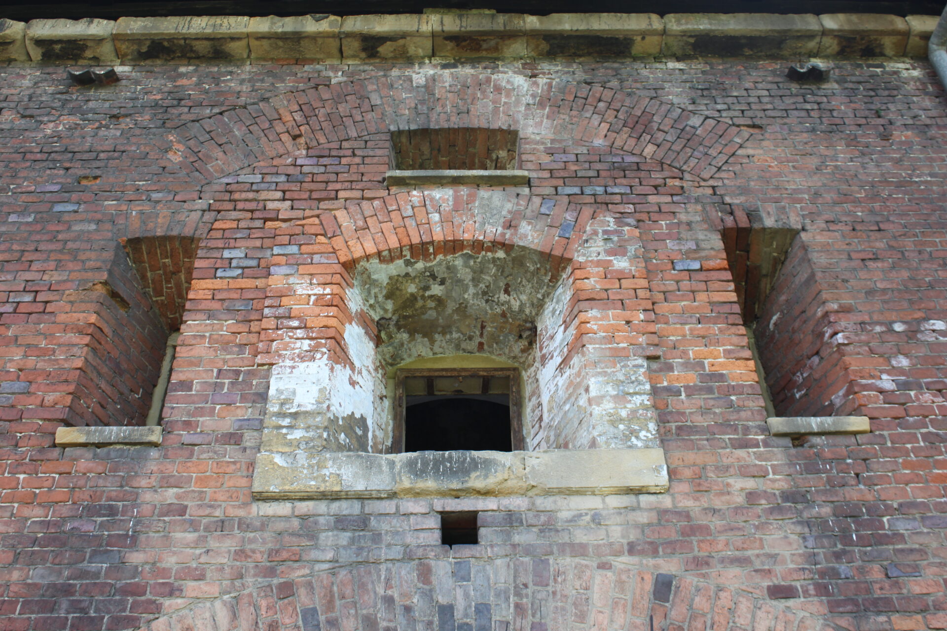 Fort Luneta Warszawska w Krakowie, fot. J. Nowostawska-Gyalókay (MIK, 2013) CC BY SA 3.0
